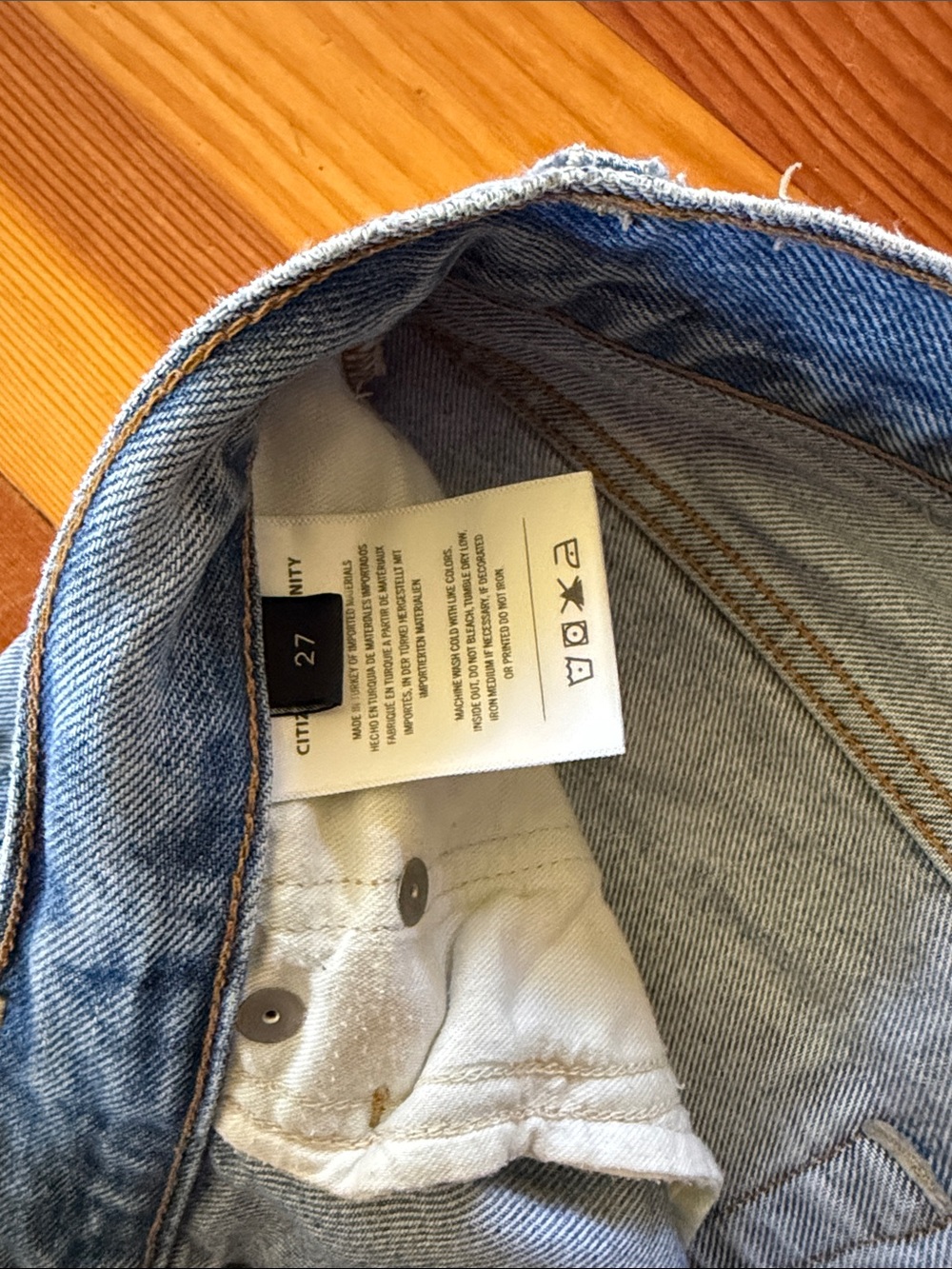 Citizens Of Humanity Ayla Cuffed Jeans - Picture 6 of 9